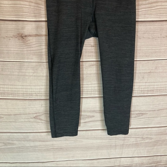 Outdoor Voices Move 3/4 Teach Sweat Leggings in Night - Picture 7 of 9